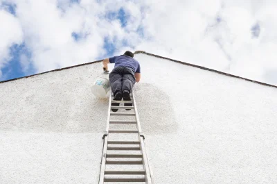 Peinture extérieure à Montrond — façades et ravalement